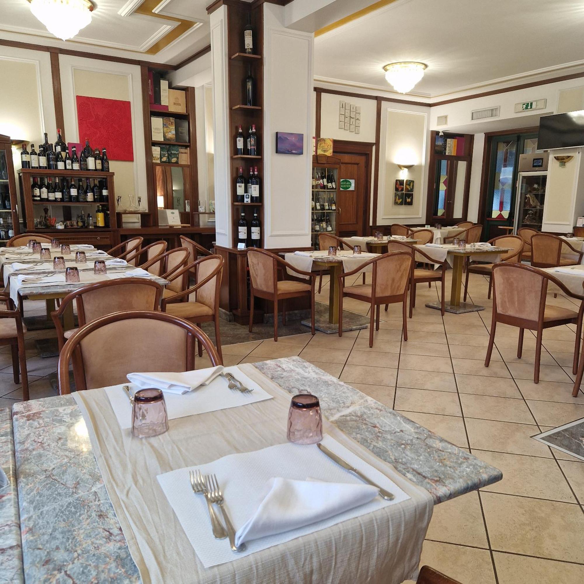 Hotel Civita Авелино Екстериор снимка