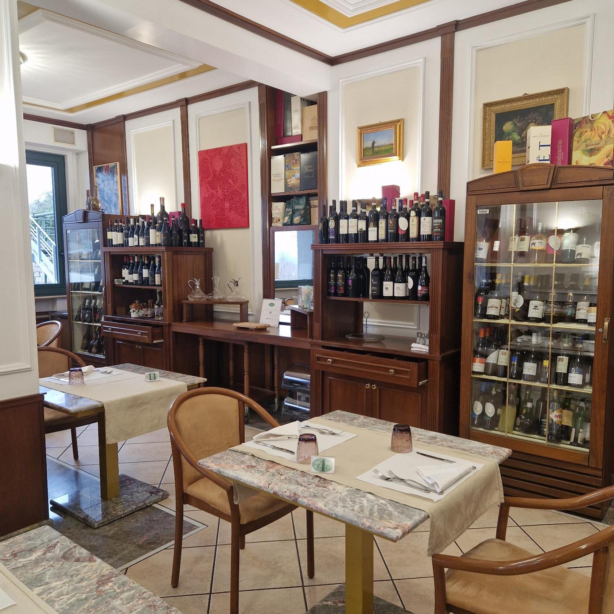 Hotel Civita Авелино Екстериор снимка