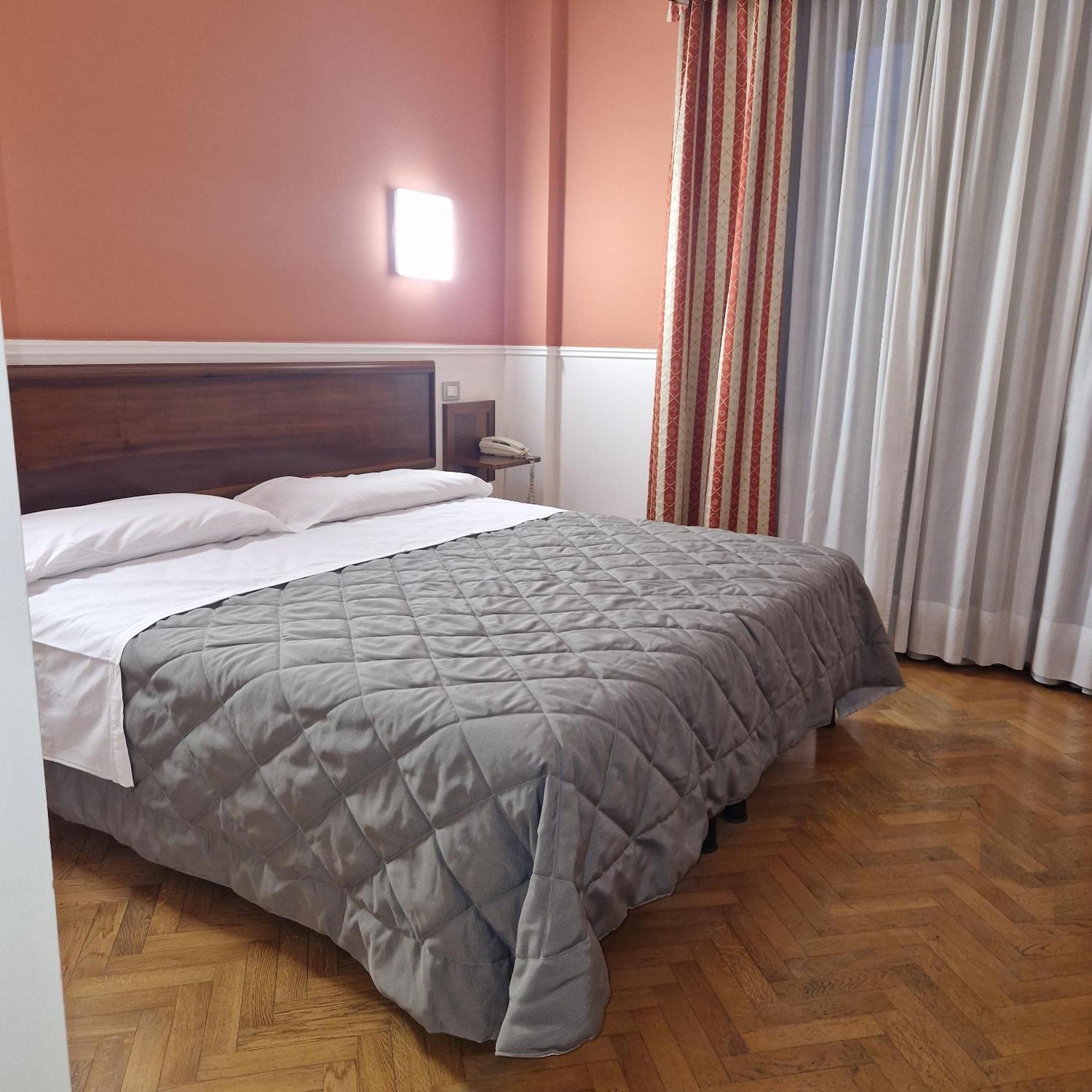 Hotel Civita Авелино Екстериор снимка
