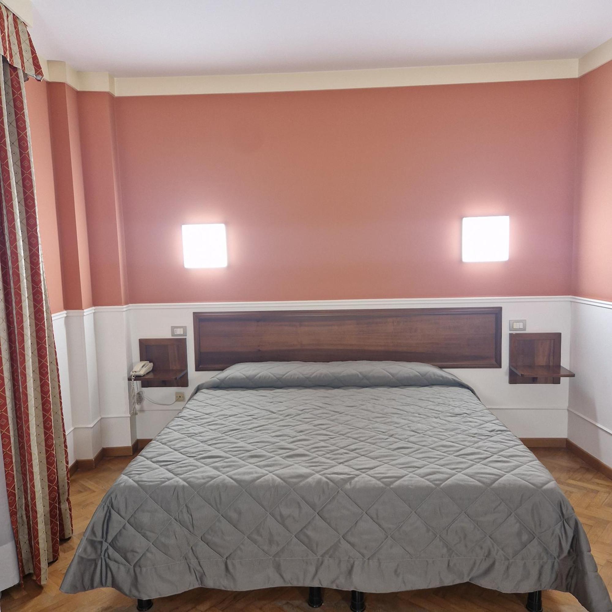 Hotel Civita Авелино Екстериор снимка