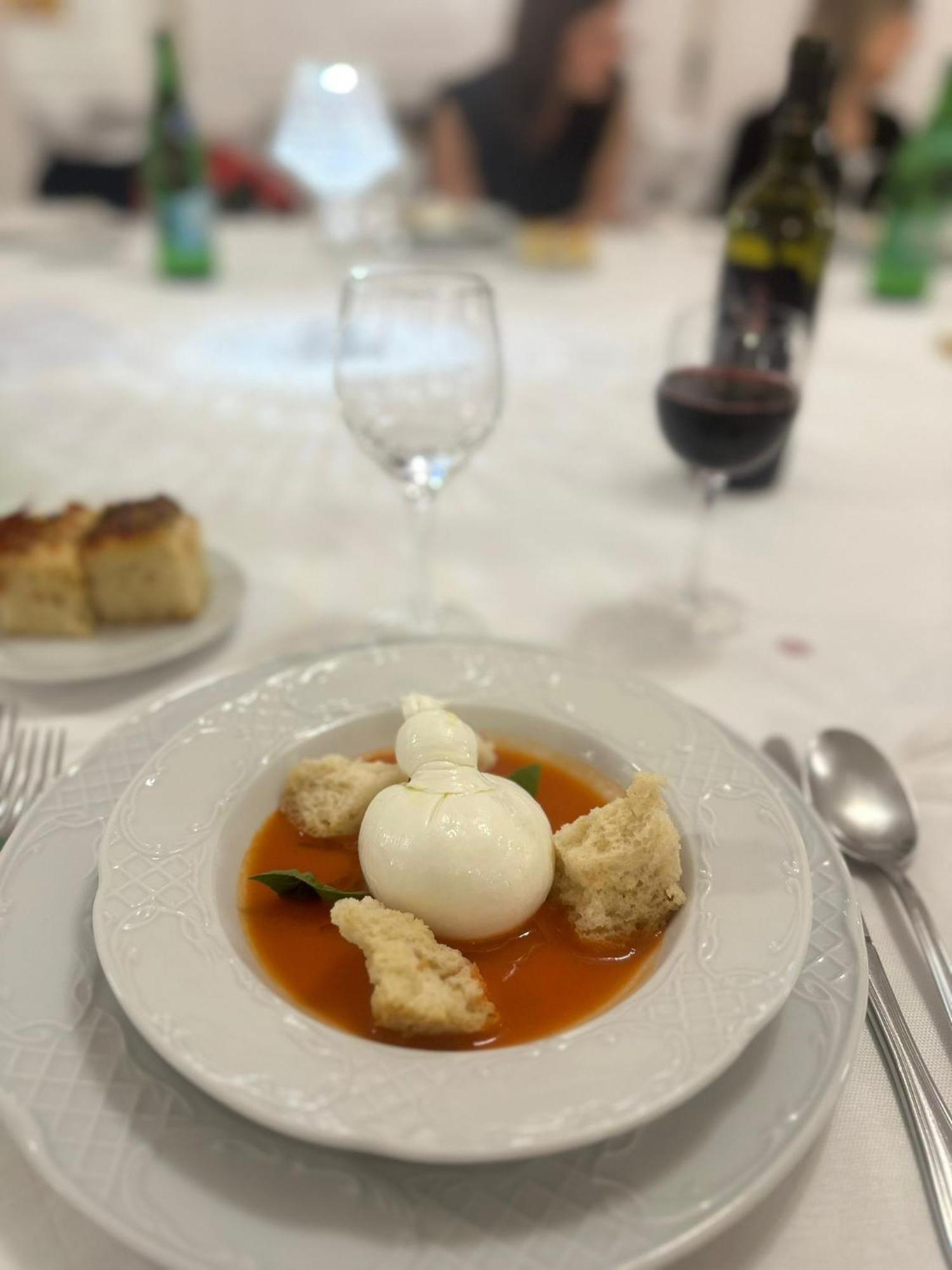 Hotel Civita Авелино Екстериор снимка