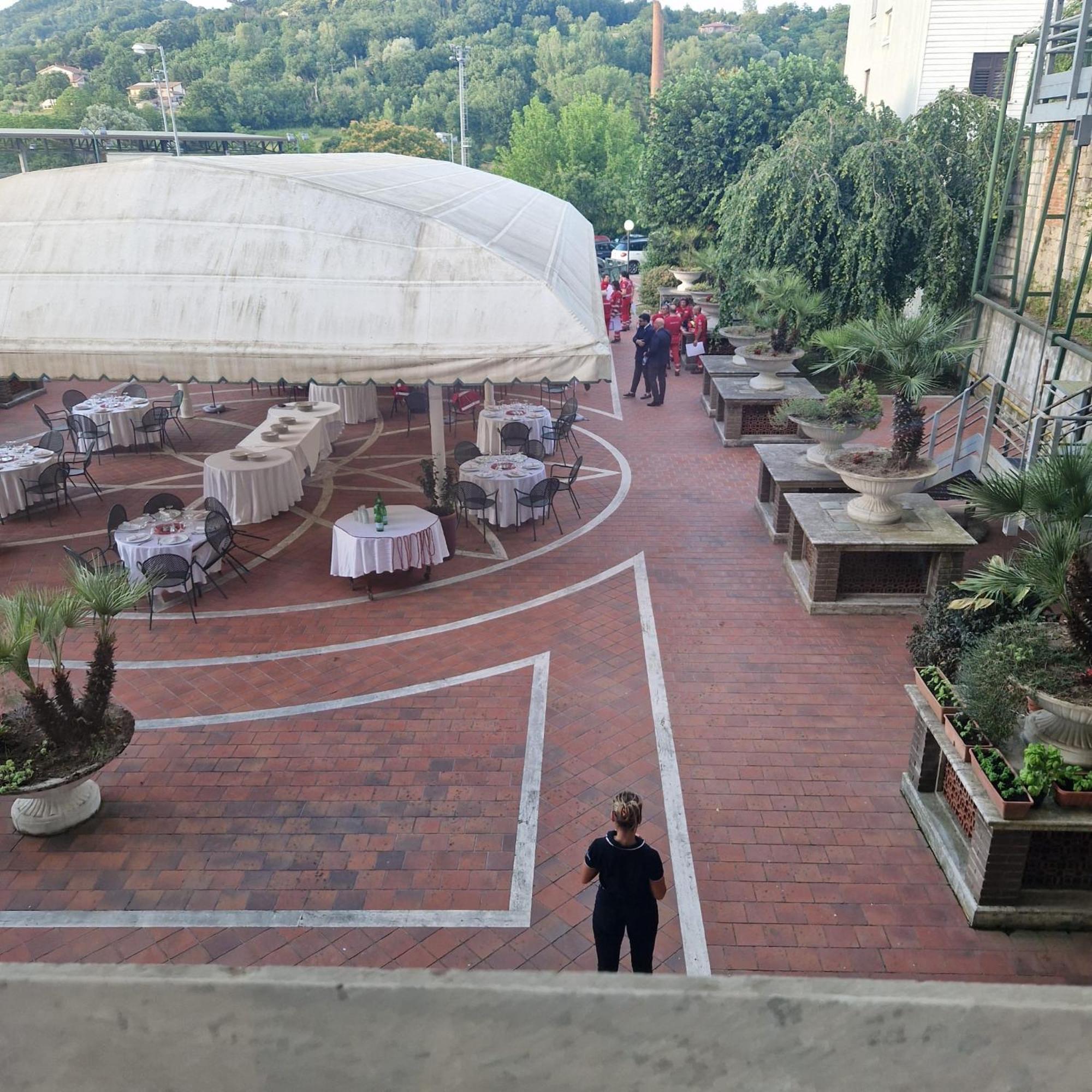 Hotel Civita Авелино Екстериор снимка