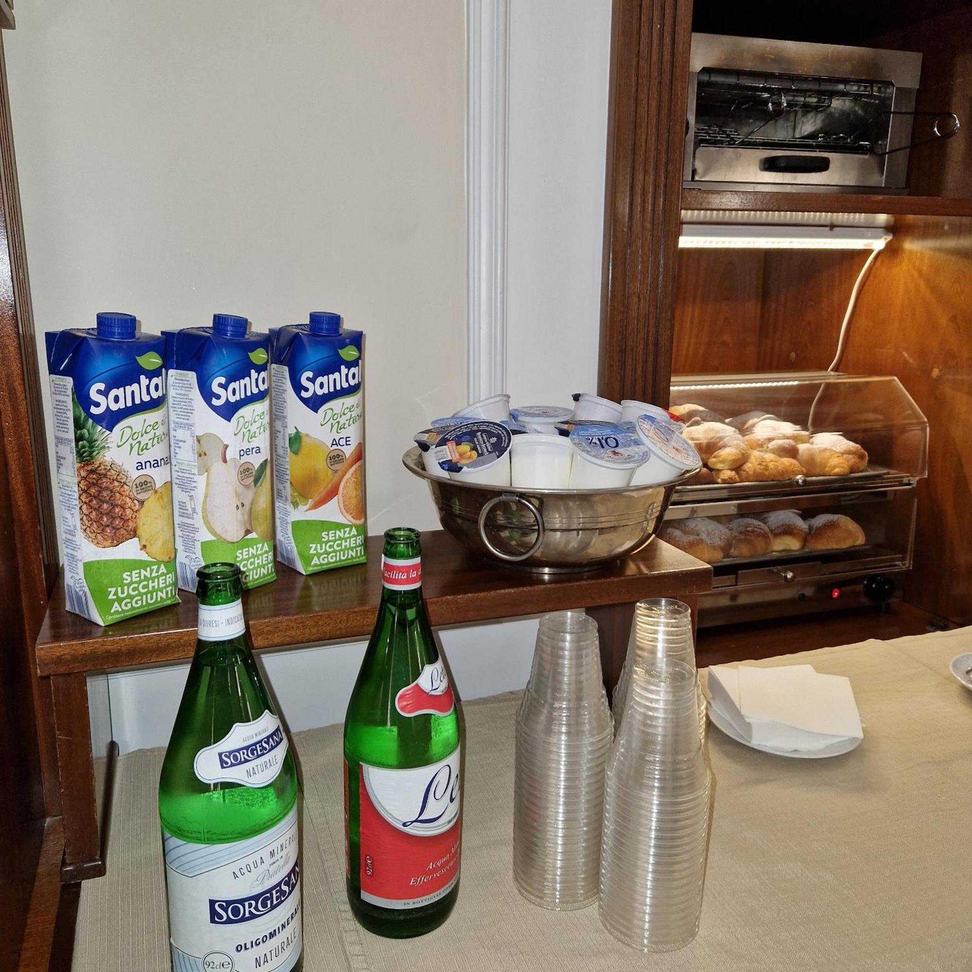 Hotel Civita Авелино Екстериор снимка